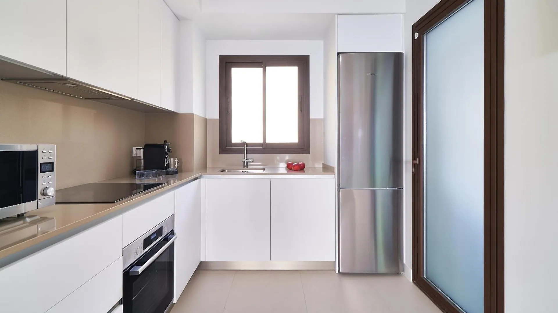 Rincón de la Victoria Syl Admimare Grand Suites ספרד